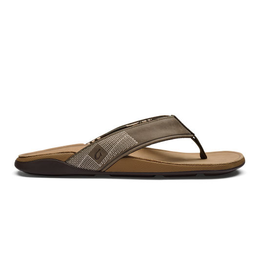 Hunter / Golden Sand